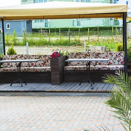 семеен малина