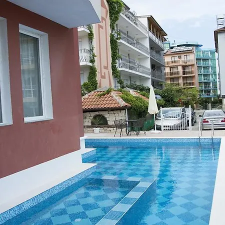 семеен малина 2* Приморско