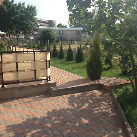 семеен малина