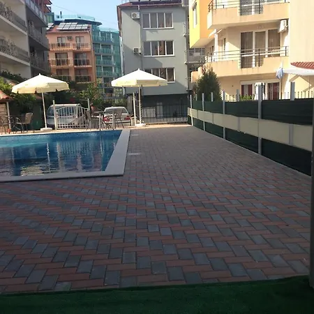 семеен малина 2* Приморско